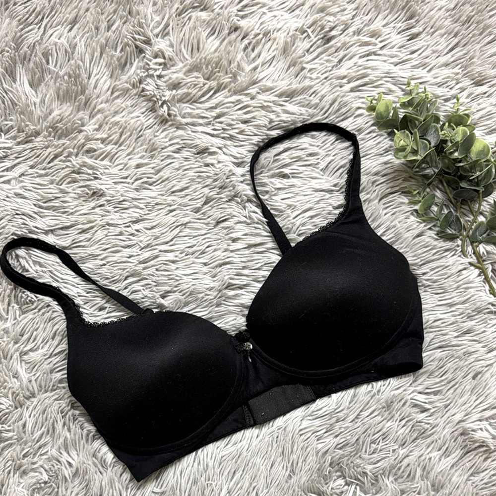 Victoria's Secret Black Full Coverage lined Demi bra Bra size 32DD